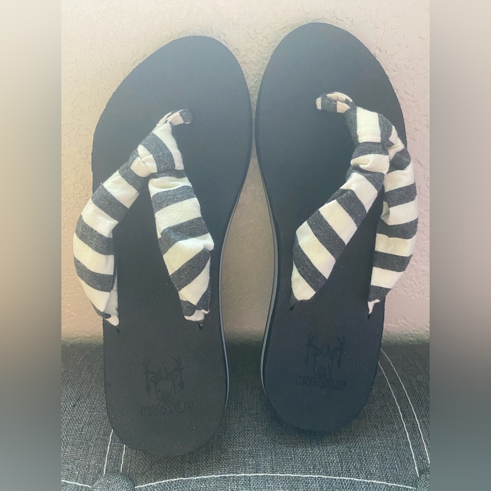 Black and White Striped Flip Flops